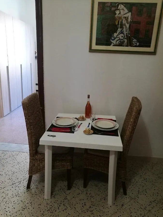 Lili House Apartman Palermo