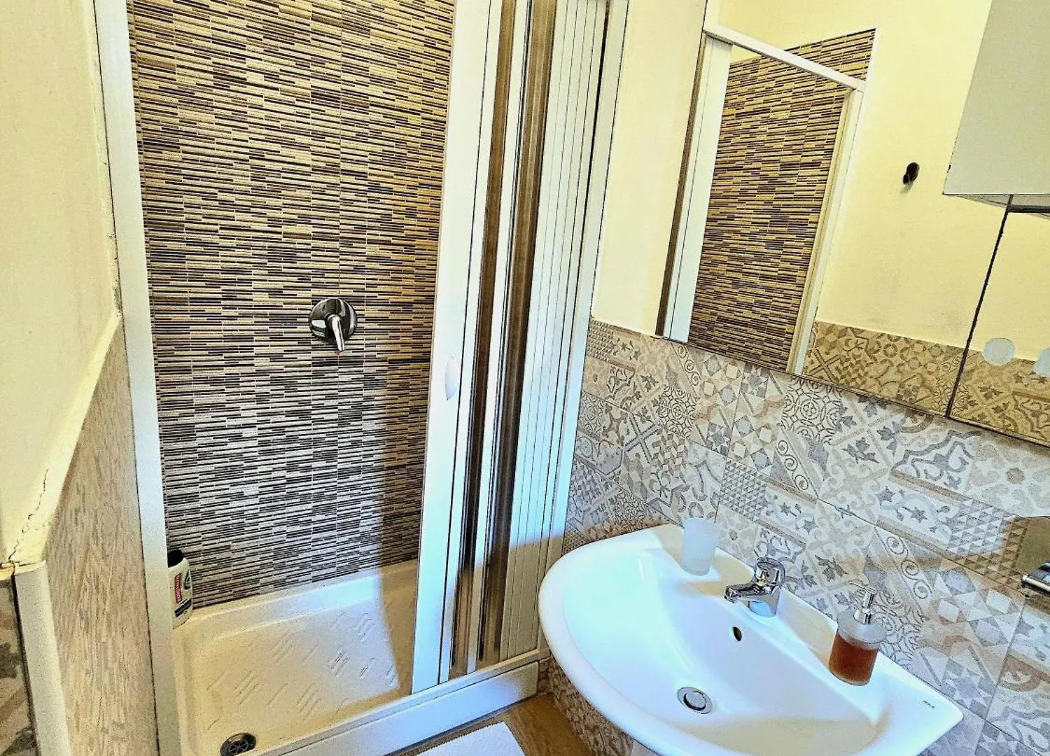 Lili House Apartman Palermo